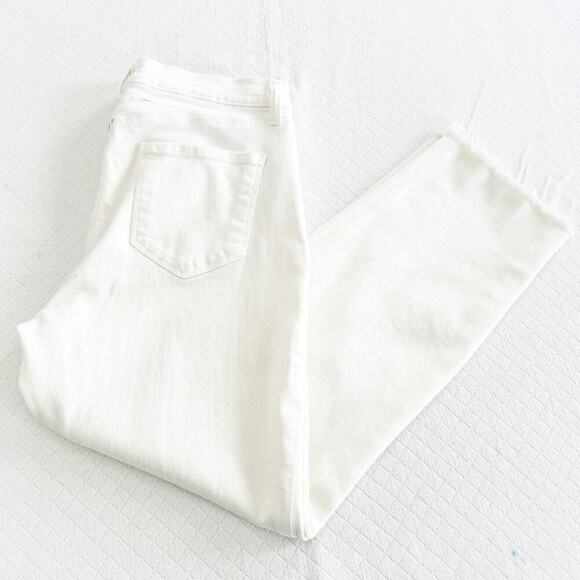 L'Agence Sada Cropped Slim High Rise White Denim Jeans Raw Hem Stretchy Size 30 - Picture 8 of 8